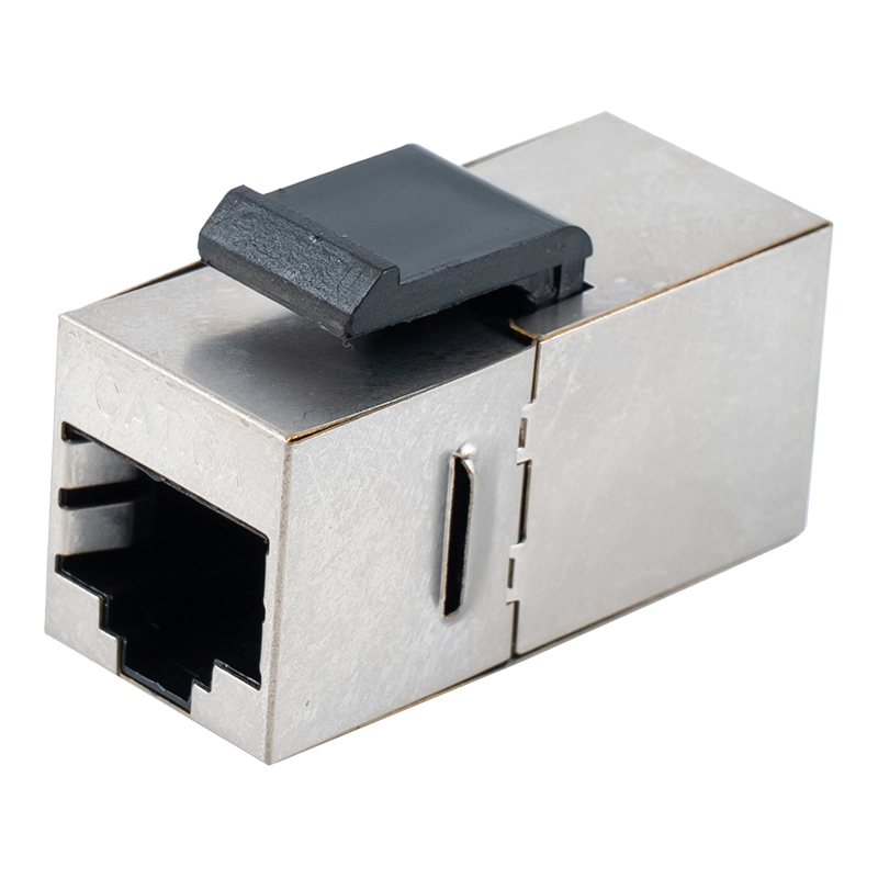 C6 afgeschermde RJ45 inline-koppeling (met plastic clip) SM-2034SC6